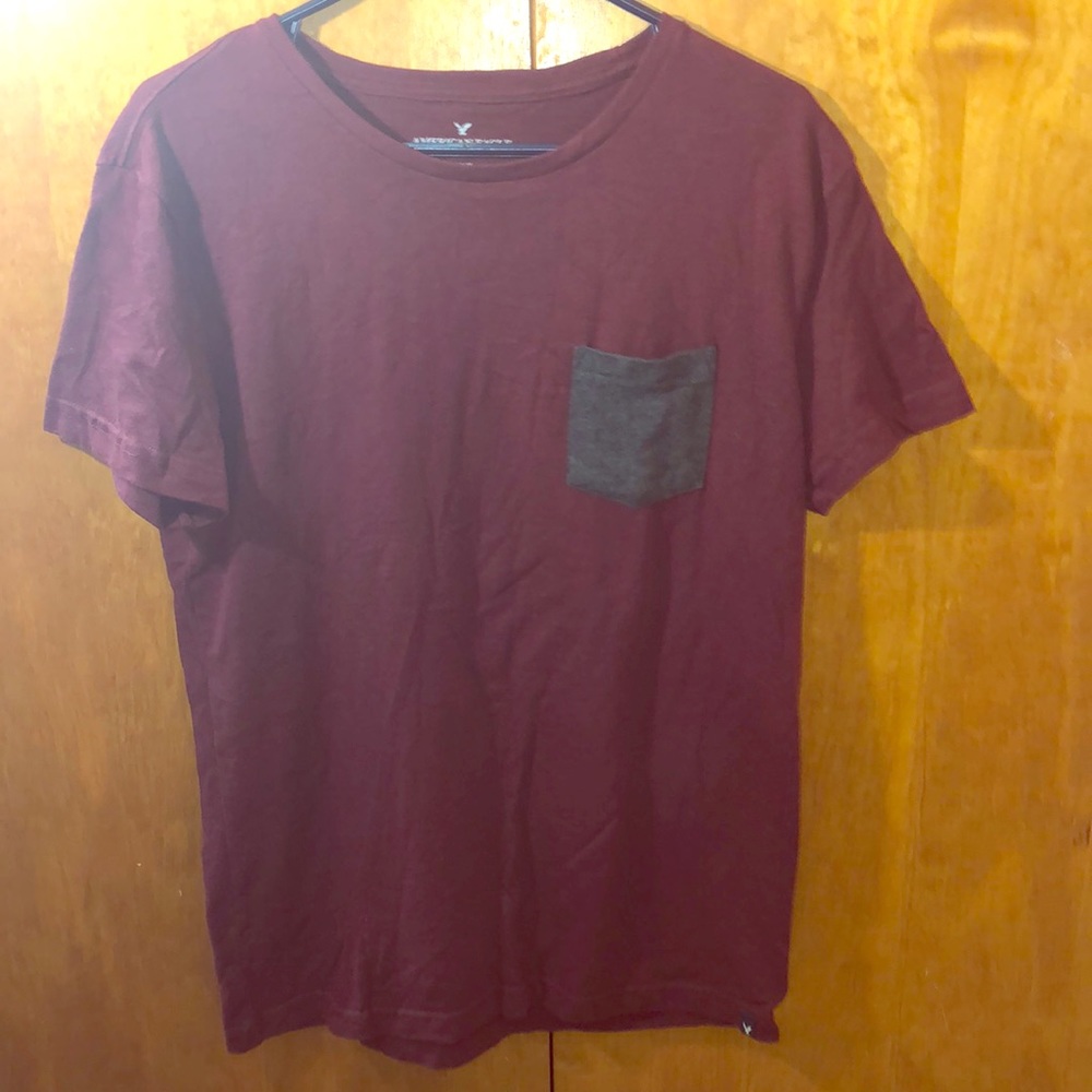 American Eagle T-shirt